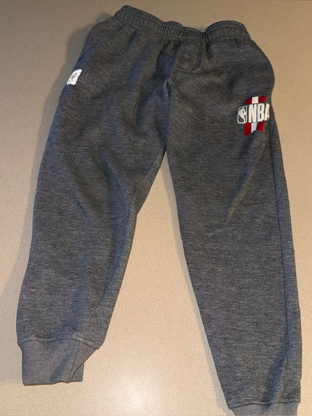 NBA boys size 10-12 gray sweatpants